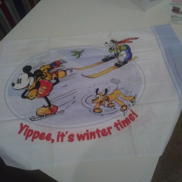 Mickey mouse flannel sheet set Warm !! & Soft ! - Picture 3 of 6